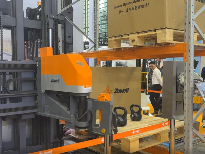 4 4